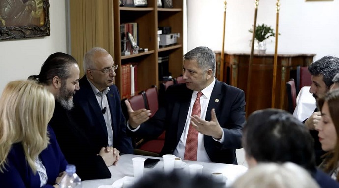 patoulhs kourashs xalandri