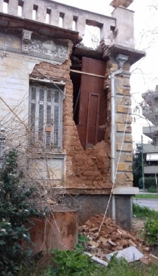 vila kefallhnou argw xalandriou 4b