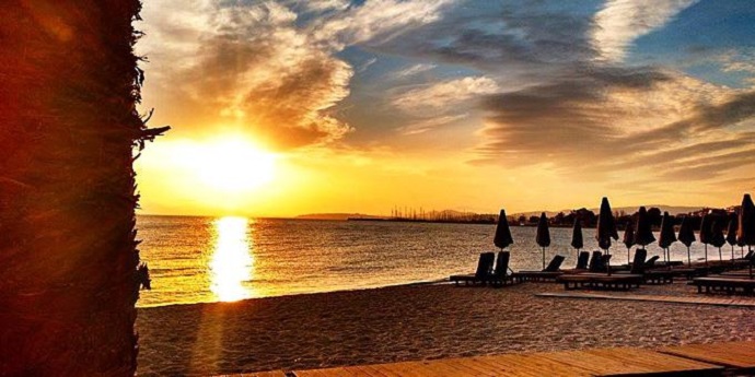 paralies athina konta