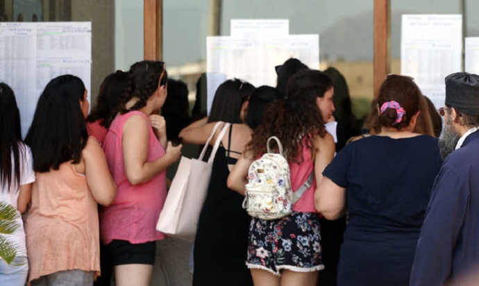 vaseis 2018 karameros