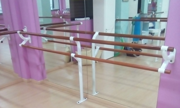 kallitexniko ergasthrio xorou