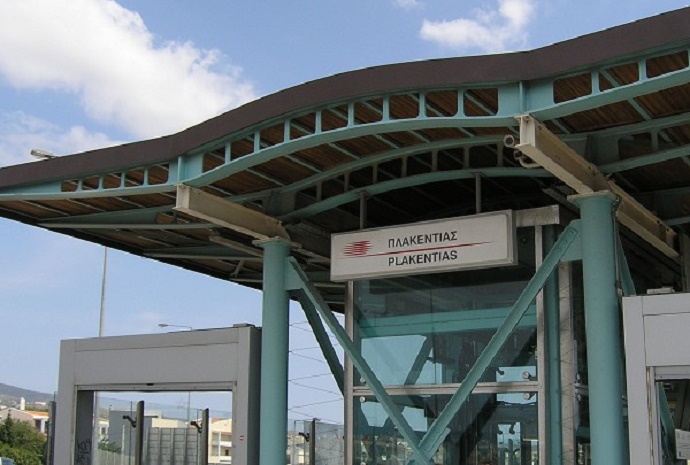 metro doukisshs plakentias