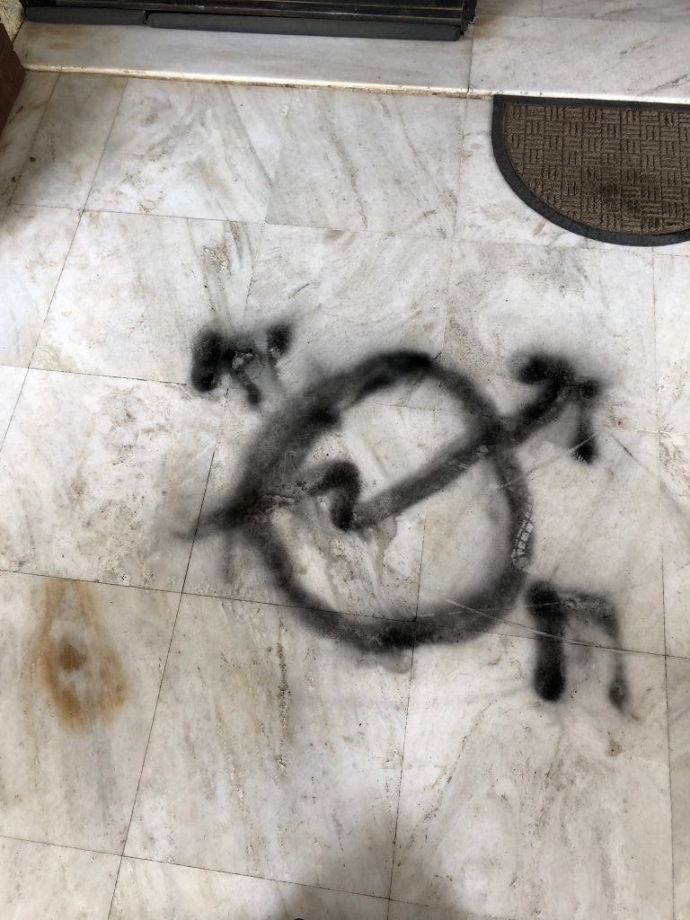 vandalismos i n swthros xalandri 4