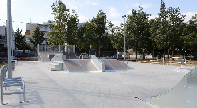 m papadakhs ergasies